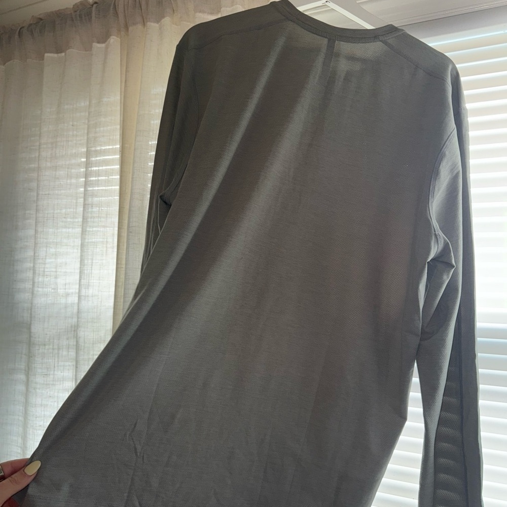 Ten Thousand Athletic Long Sleeve Tee - Gray - Picture 5 of 5